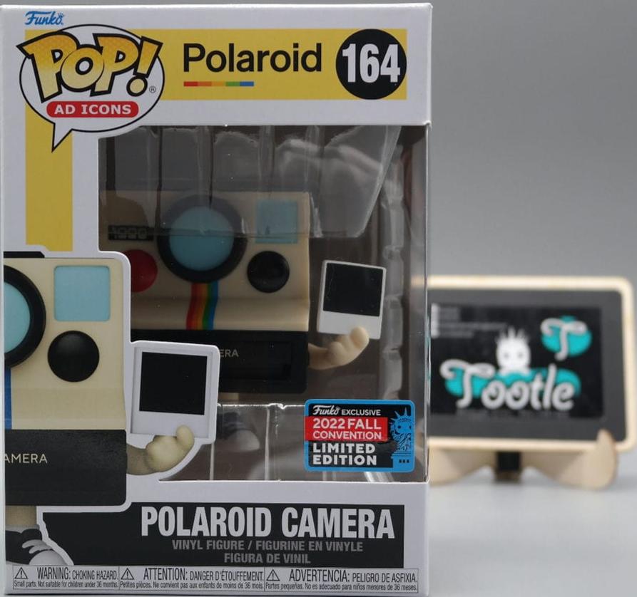 POLAROID CAMERA 164 Funko Exclusive 2022 Fall Convention LE Funko Pop AD Icons Tootle Ph