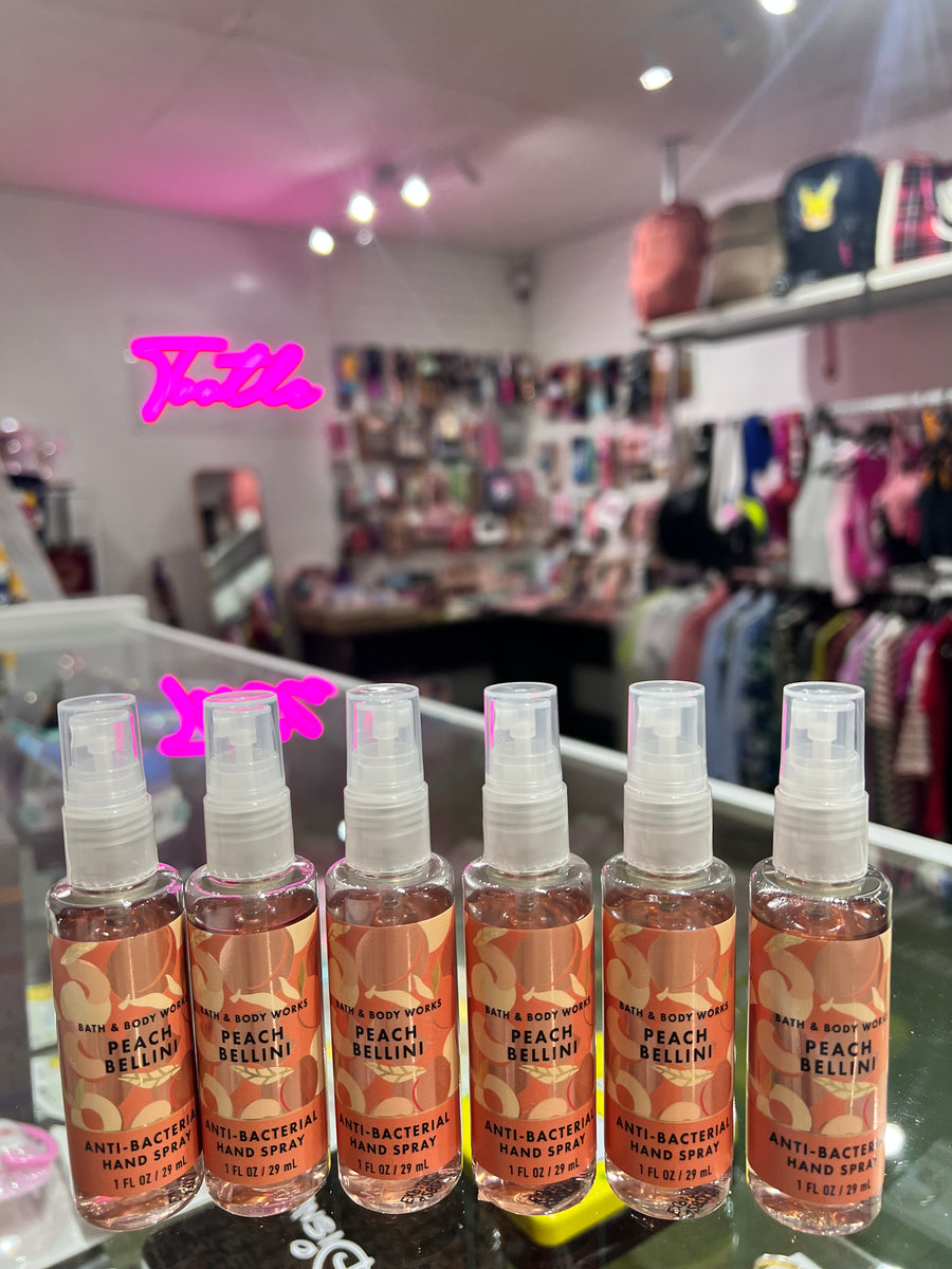 BATH&BODY WORKS PEACH BELLINI ANTI-BACTERIAL HAND SPRAY 29ML.