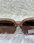 SUNGLASS JONES