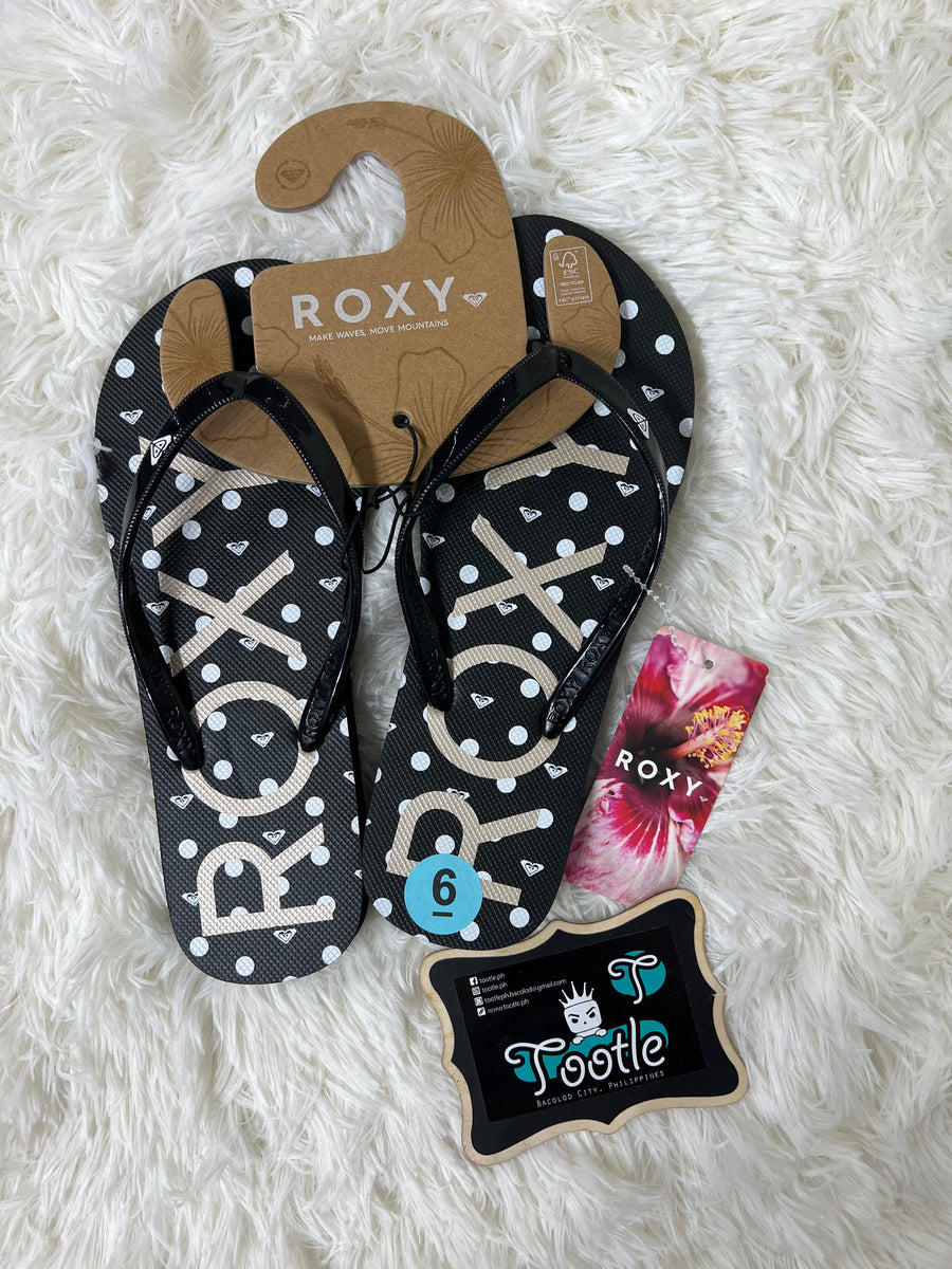 ROXY Slip On SIZE 6