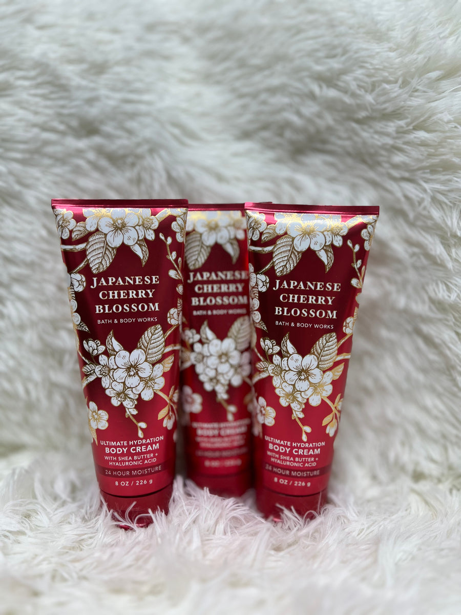 Bath & Body Work Japanese Cherry Blossom Body Cream 226g