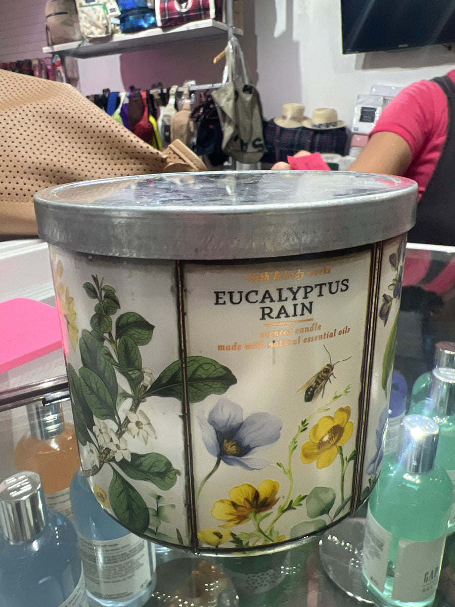 Bath & Body works Eucalyptus Rain 411g