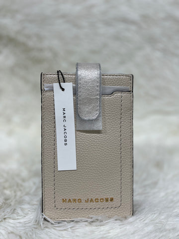 MARC JACOBS HAND BAG CREAM PHONE BAG