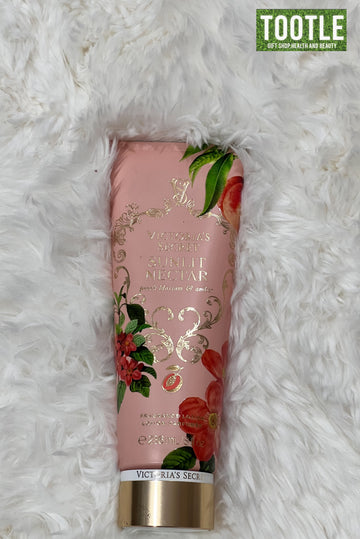 Victoria's Secret Sunlit Nectar Peach Blossom and Amber Fragrance Lotion 236ml