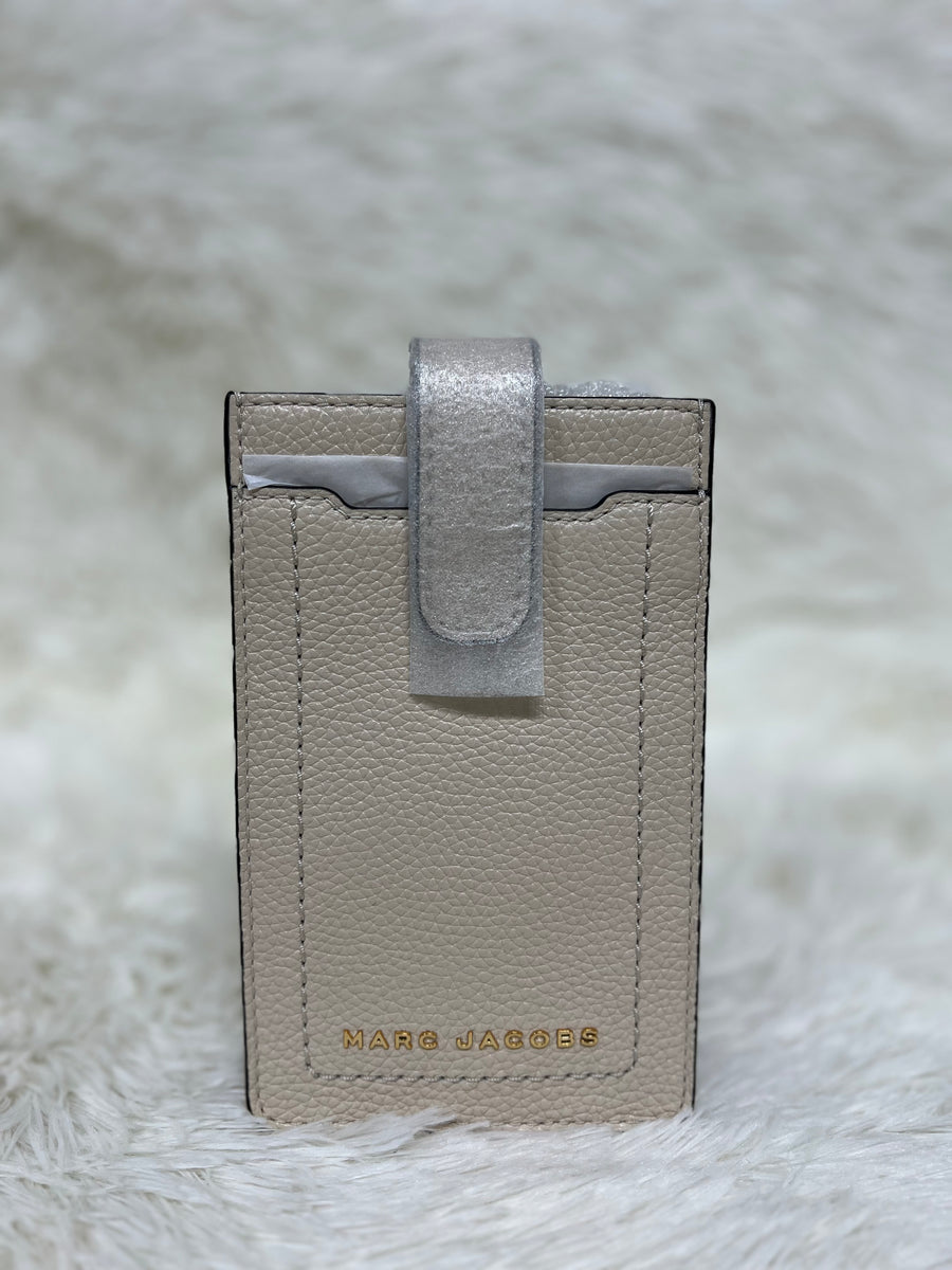 MARC JACOBS HAND BAG CREAM PHONE BAG