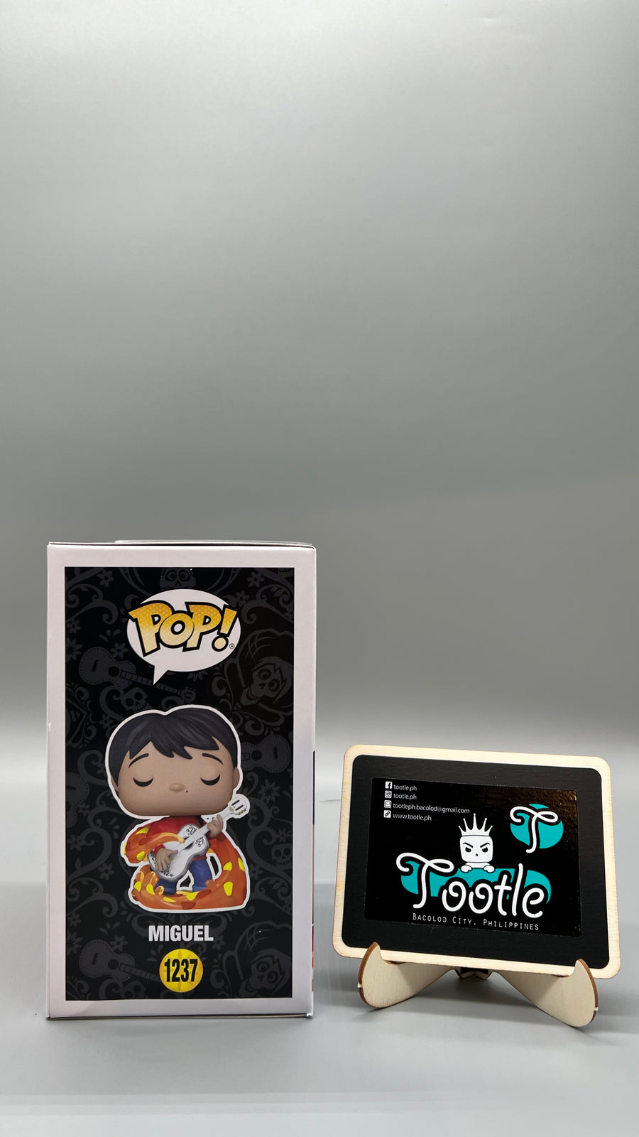 MIGUEL 1237 BoxLunch Exclusive GITD Pixar Disney Coco Funko Pop Tootle Ph