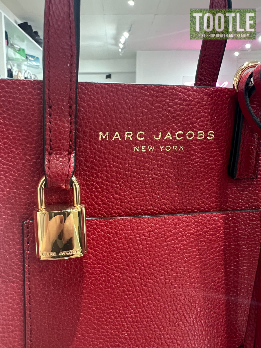 MARC JACOBS HAND BAG SAVVY RED HAND BAG