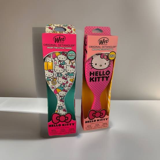 WET BRUSH HELLO KITTY HAIR BRUSH