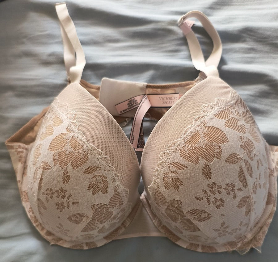 Victoria's Secret Beige Purple Lace Bra  32DDD
