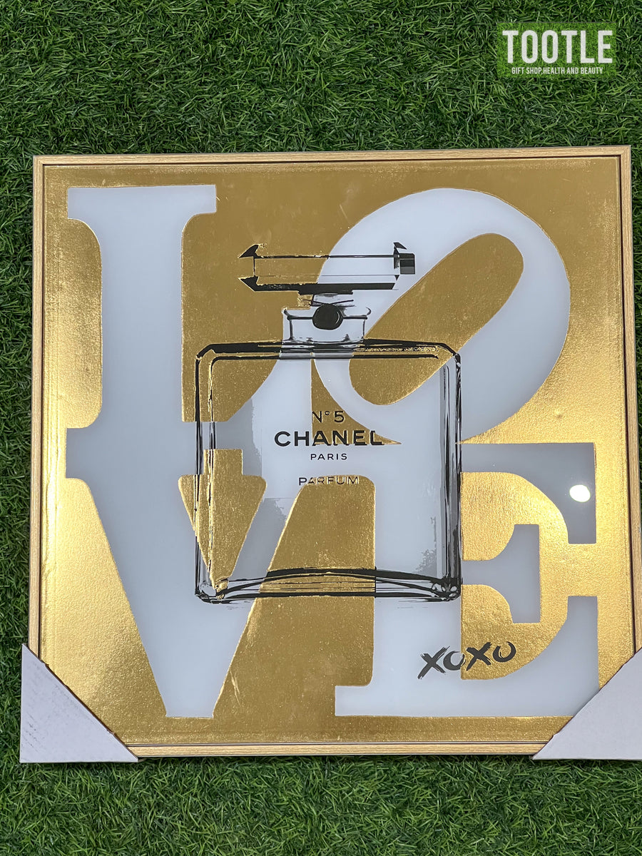 Love Chanel Medium Frame