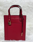 MARC JACOBS HAND BAG SAVVY RED HAND BAG