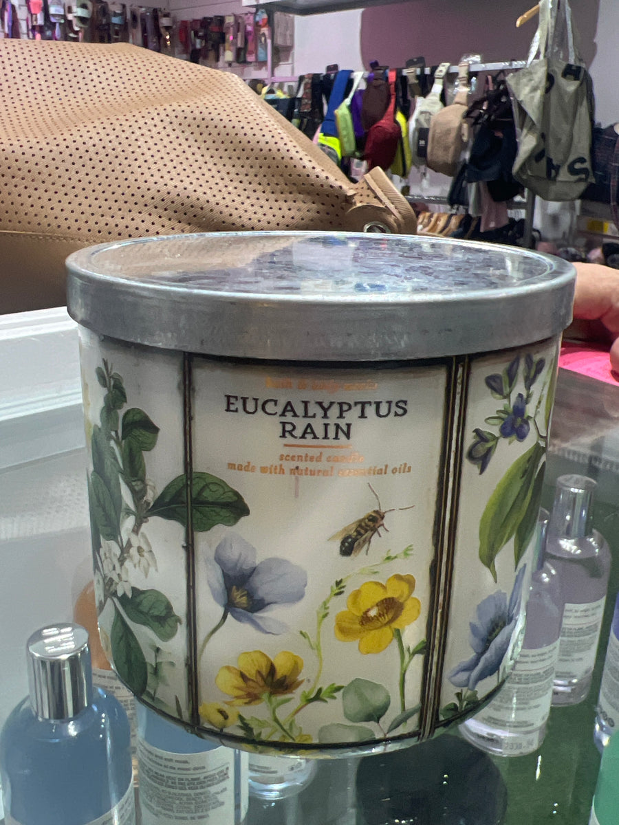 Bath & Body works Eucalyptus Rain 411g