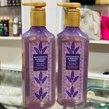 Bath & Bodyworks Passionfruit & Banana Flower Gel Hand Soap 236mL