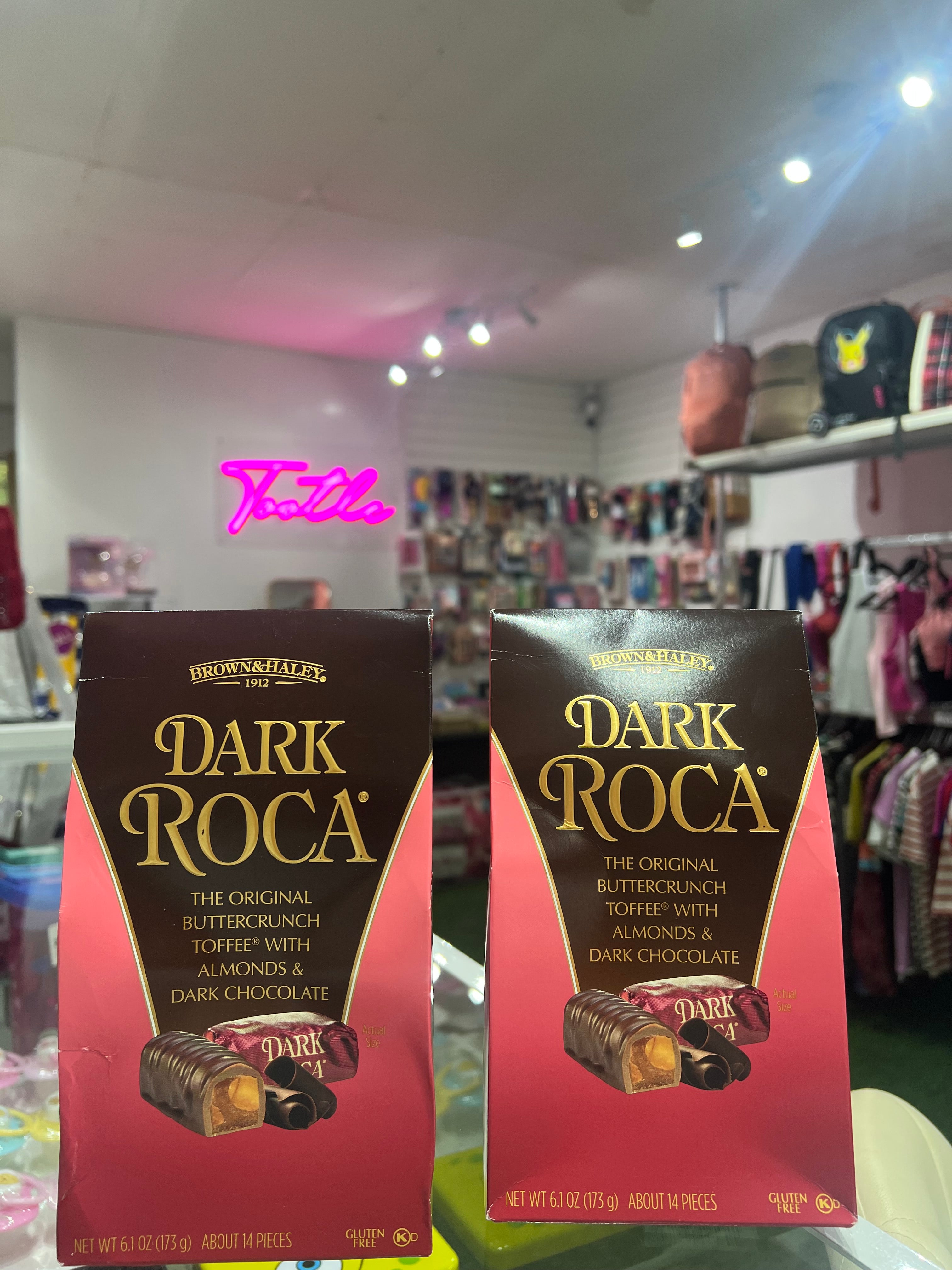 Dark Roca Toffee with Almonds & Dark Chocolate 173g – Tootle Gift Shop