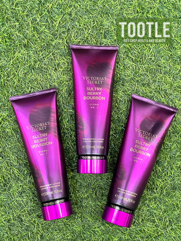 VICTORIA'S SECRET SULTRY BERRY BOURBON FRAGRANCE LOTION 236ML.