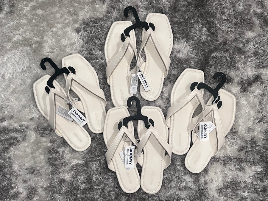 OLD NAVY Sandals White