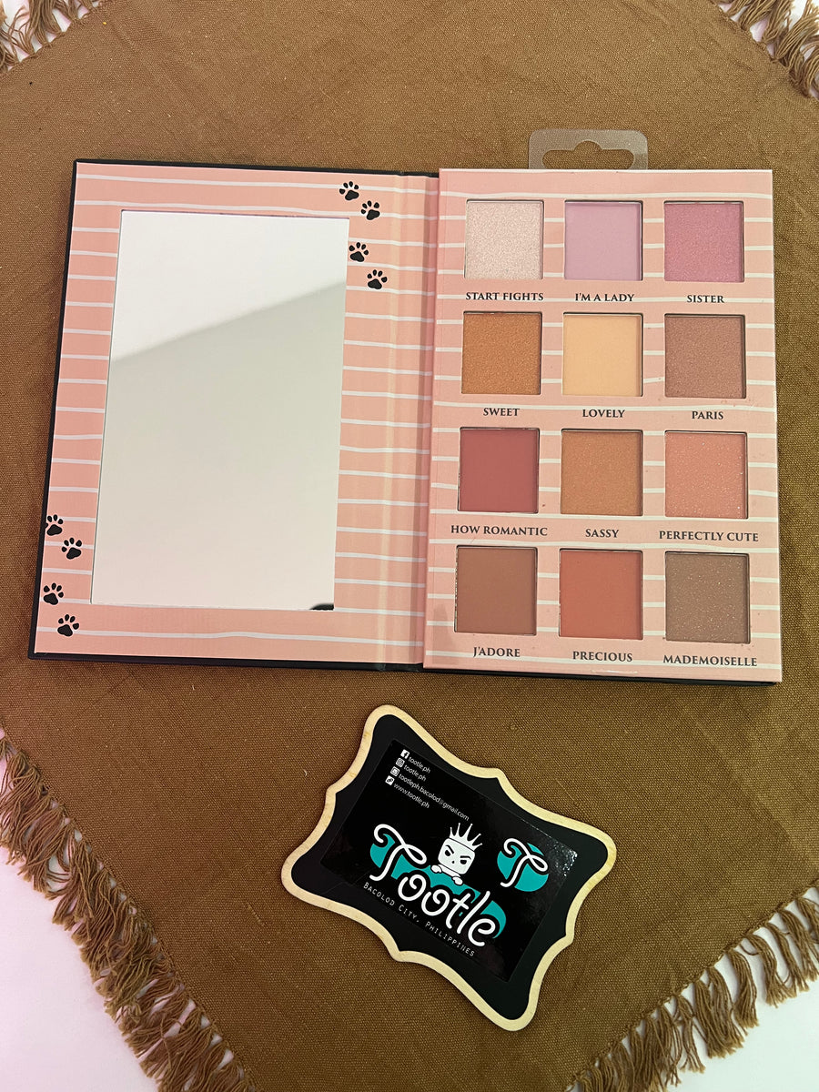 Disney The Aristocats Marie Eyeshdow Palette