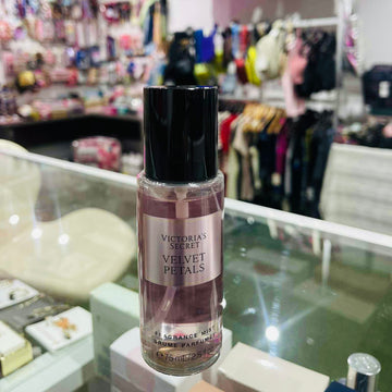 Bath & Bodyworks Velvet Petals Fragrance Mist 75ml