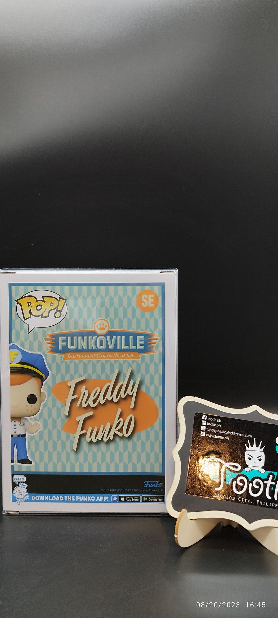 Pop! Funkoville - FUN ON THE RUN FREDDY - SE - 2023 SUMMER CONVENTION Limited Edition