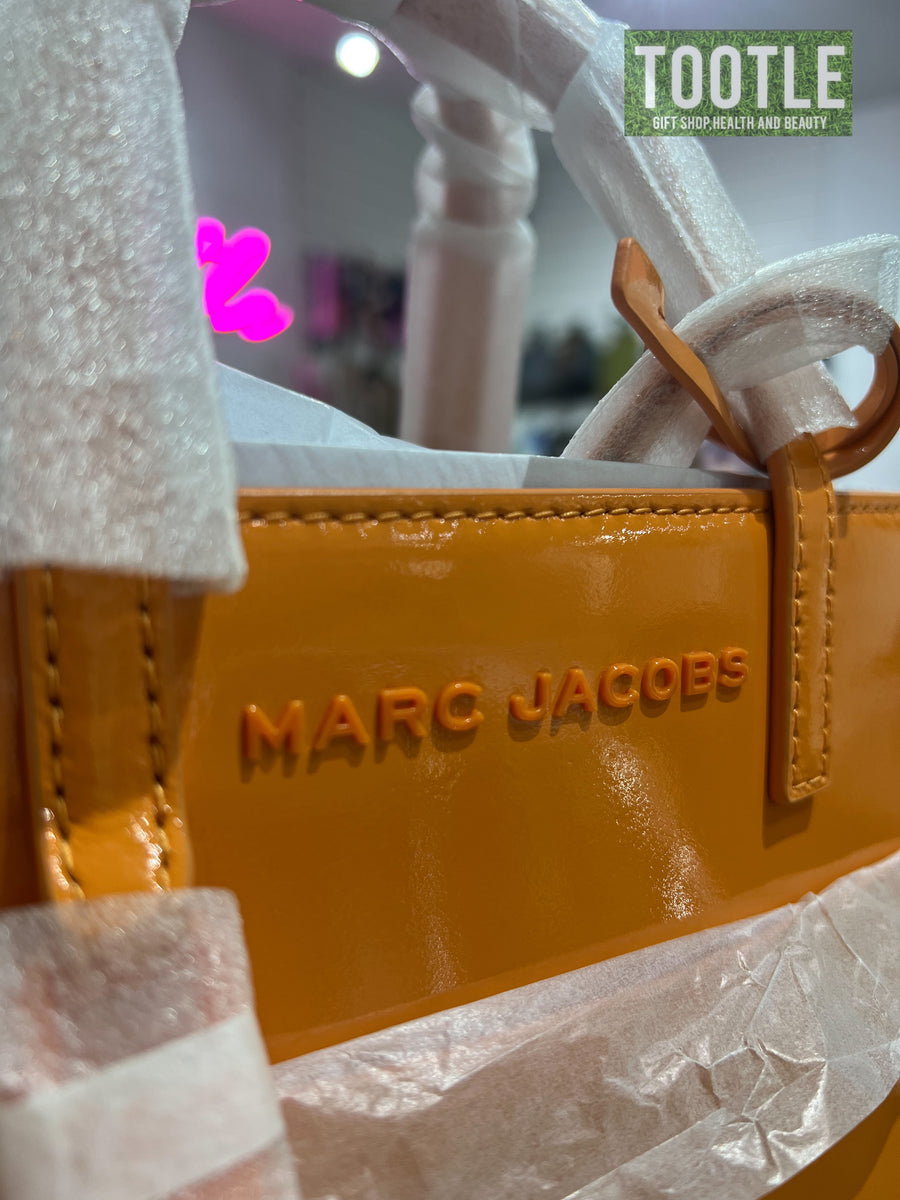 MARC JACOBS HAND BAG ORANGE