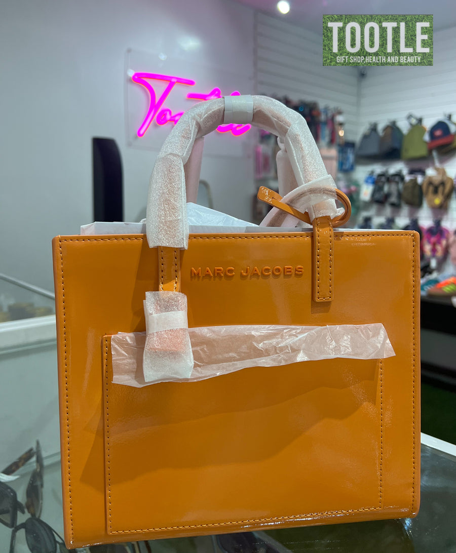 MARC JACOBS HAND BAG ORANGE